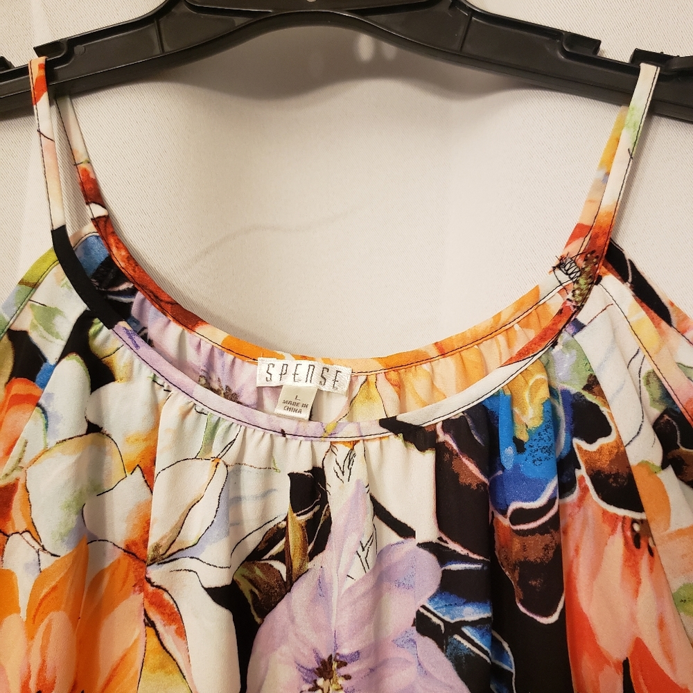 Cold shoulder top - Picture 4 of 6